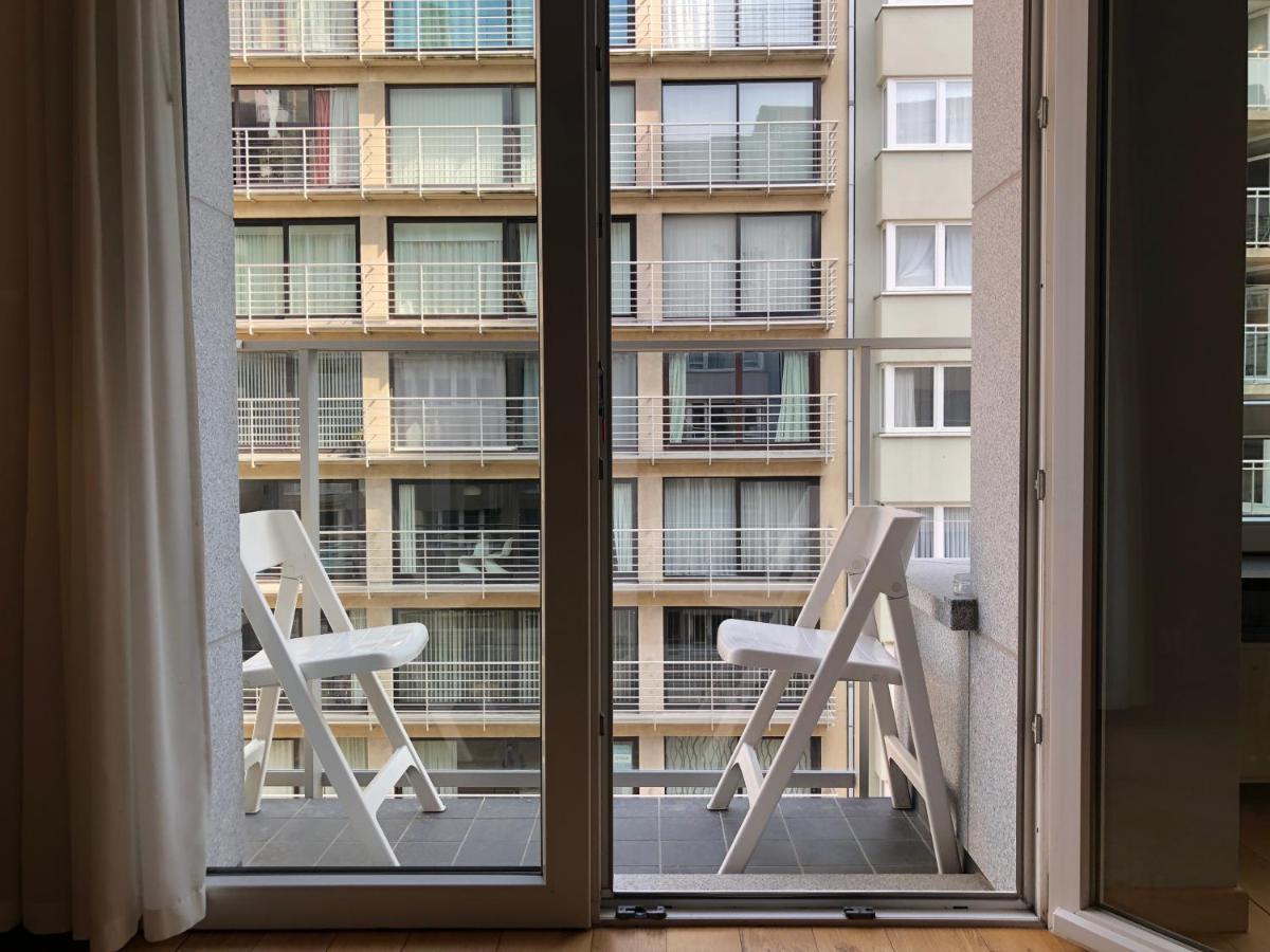 Modern Apartment At 2 Steps From Beach Oostende Ngoại thất bức ảnh